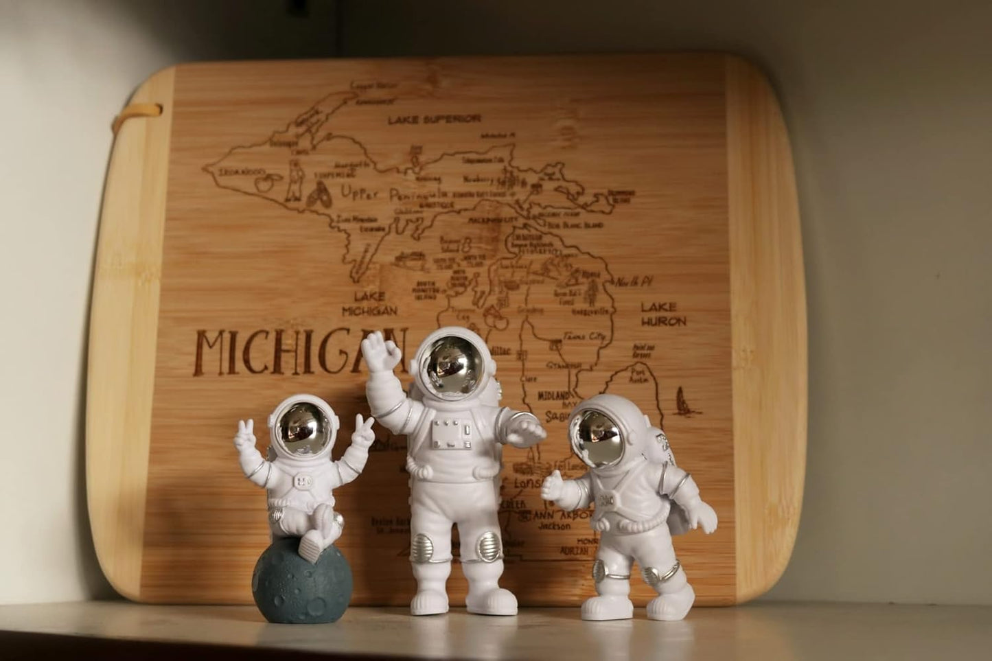 Street27® Astronaut Action Figurine Home Decor (3Pcs) - Golden