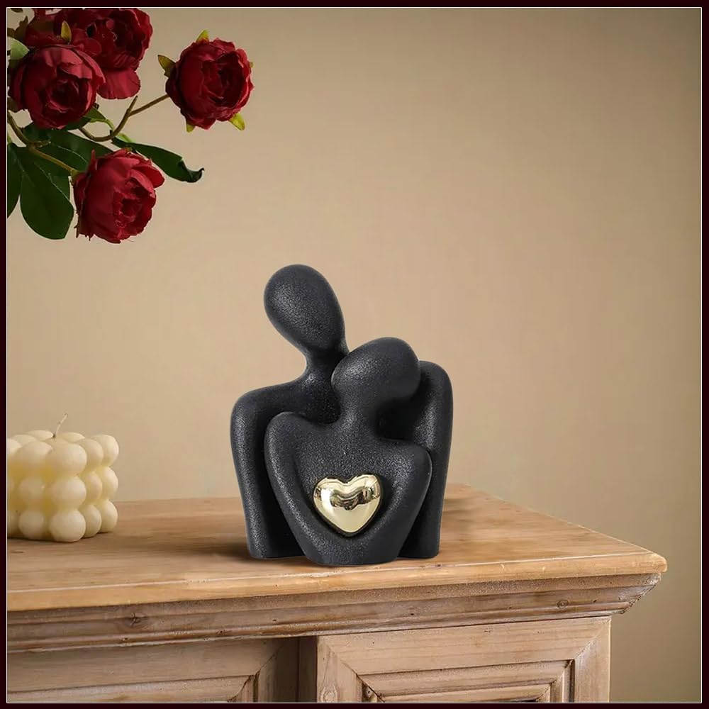 Street27® Romantic Couple Statue Home Decor