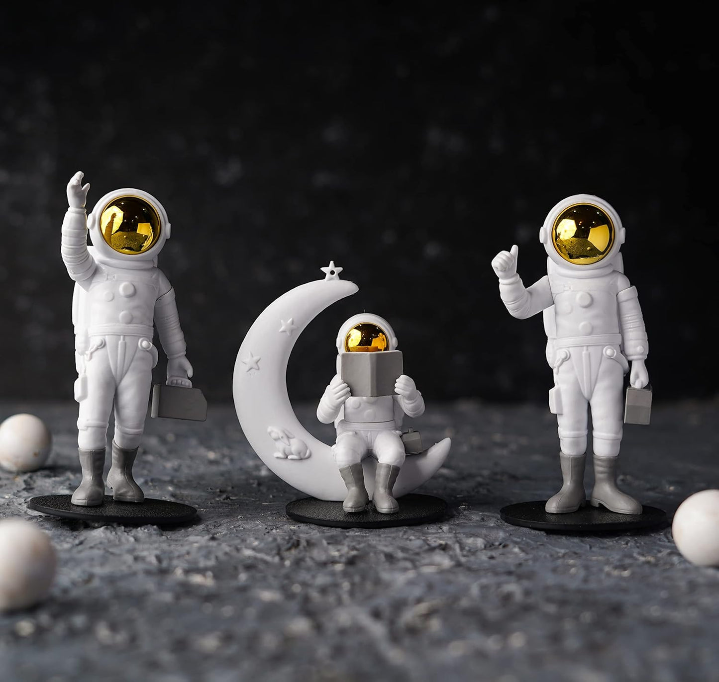 Street27® Astronaut Figurine Mirror Spaceman