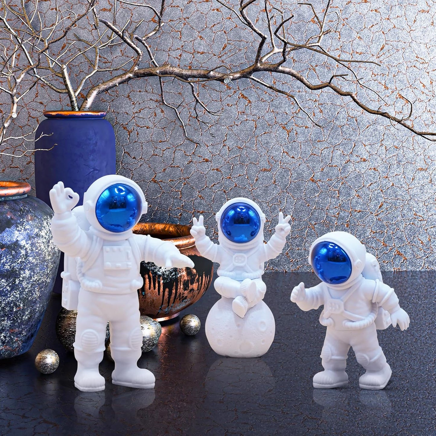 Street27® Astronaut Action Figurine Home Decor (3Pcs) - Golden
