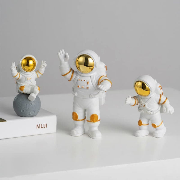 Street27Â® 3pcs Astronaut Figurine Home Decor Astronaut Statue Study Office Desk Decor Showpiece Gift Decoration Accessories Outer Space PVC Sculpture (Golden)