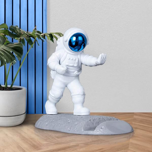  Street27® 3pcs Astronaut Figurine Home Decor Astronaut