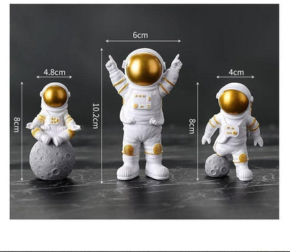 Street27® Astronaut Spaceman Statue (Set Of 3) - Matte Golden