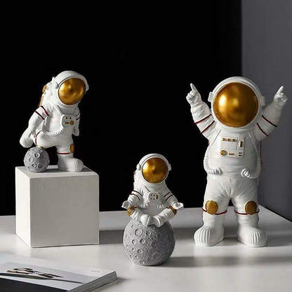 Street27® Astronaut Spaceman Statue (Set Of 3) - Matte Golden