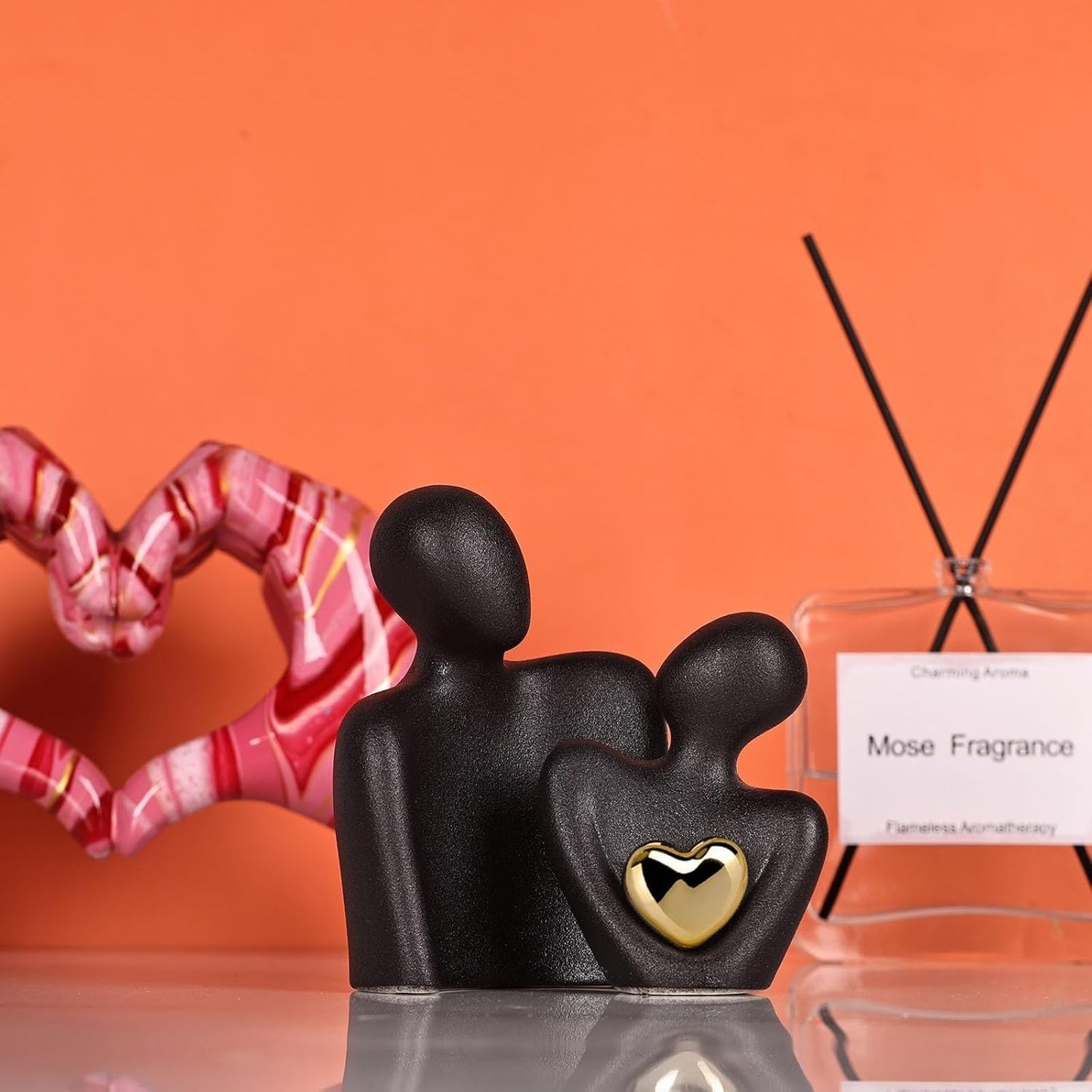 Street27® Romantic Couple Statue Home Decor