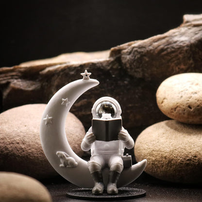 Street27® Astronaut Figurine for Home Décor - Moonstar Silver